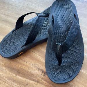 Merrell Breakwater Flip Flop Sandals Vibram 8